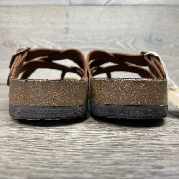 White Mountain Womens Hobo Leather Slip on Footbed Sandals. NIB Size 7 - Picture 6 of 13